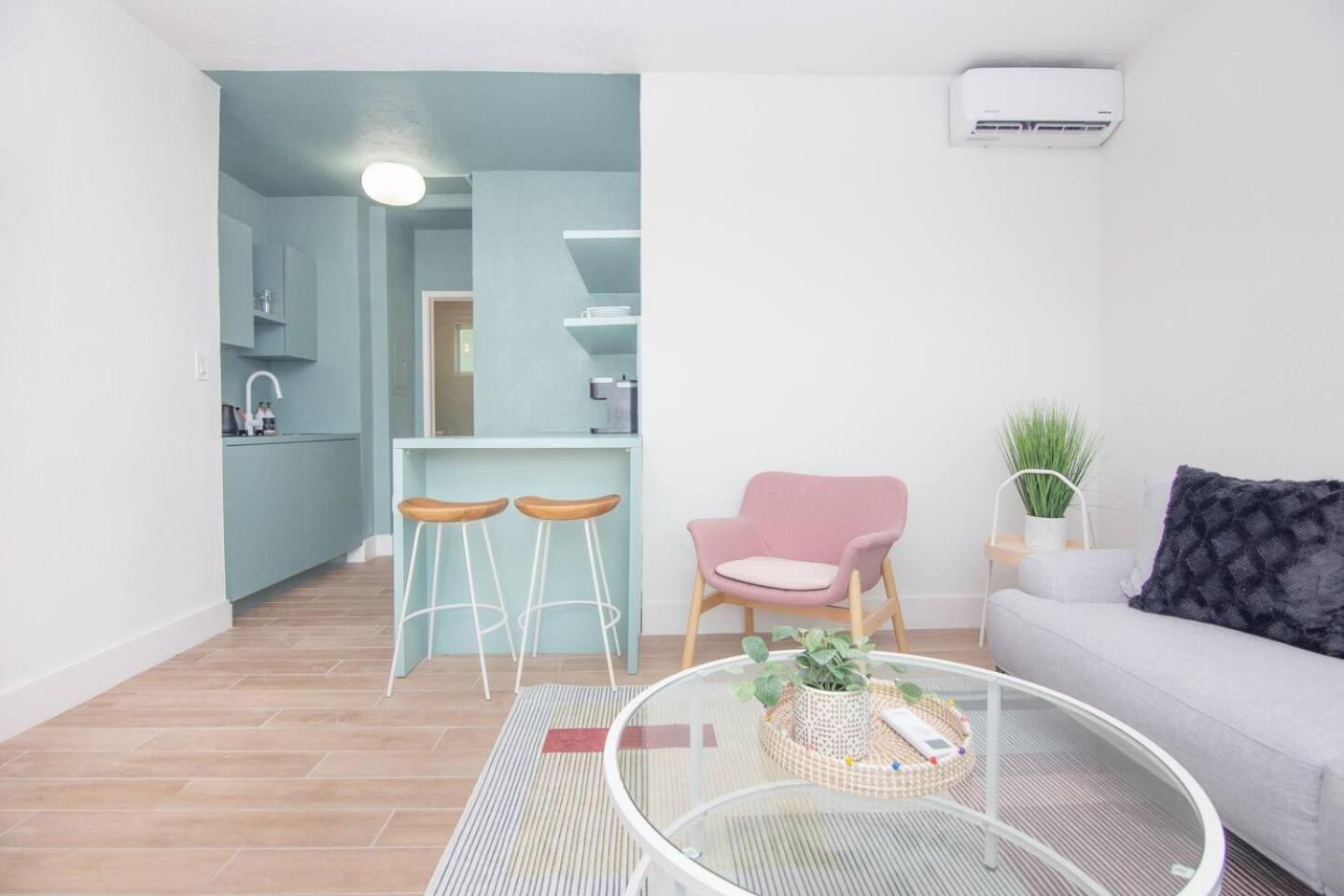 Stylish One Bedroom Apartment In El Portal #4 Miami Exteriér fotografie